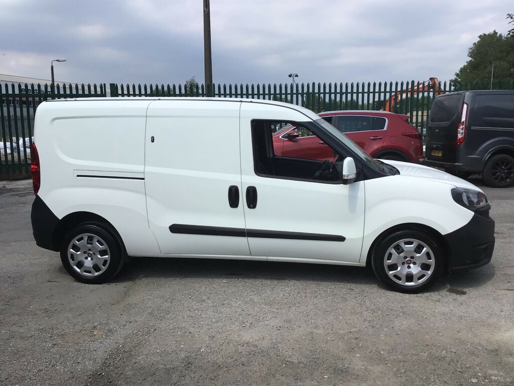 Fiat Doblo L1 Bluehdi 1.5 White #10