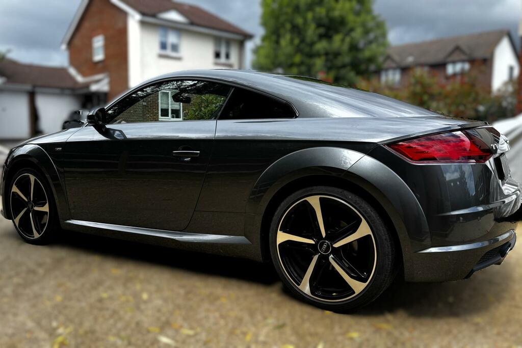 Audi TT 1.8 Tfsi Black Edition Coupe Eur  Grey #5