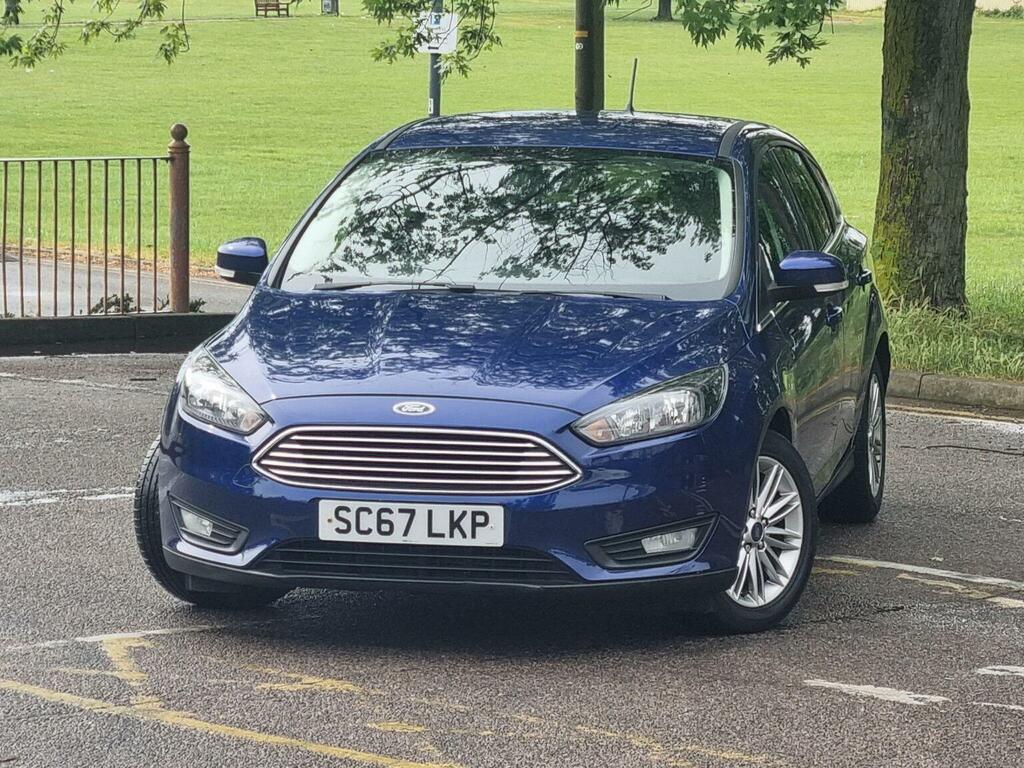 Ford Focus Hatchback 1.0T Ecoboost Zetec Edition Euro 6 Blue