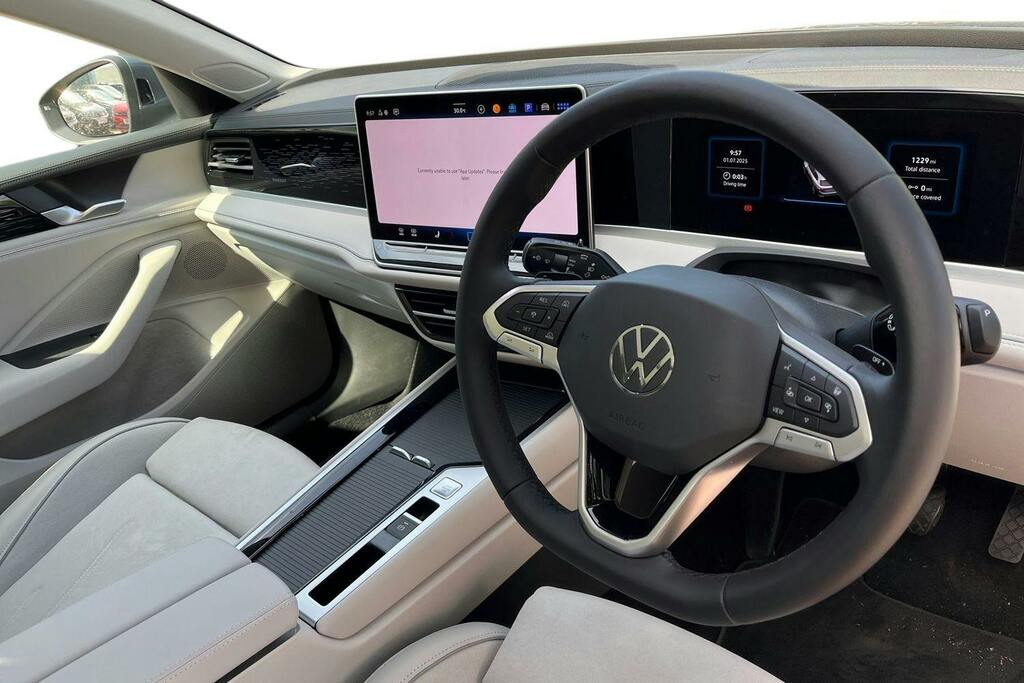 Volkswagen Passat 1.5 Tsi Ehybrid 19.7Kwh Elegance Estate GJ25XGF Grey #6