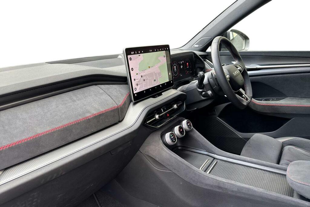 Skoda Kodiaq 2.0 Tsi Vrs Suv Dsg 4Wd GF25EEB Grey #2