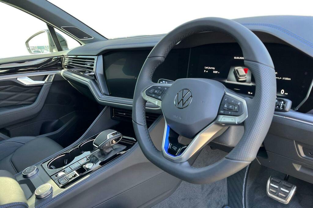 Volkswagen Touareg 3.0 V6 Tsi Ehybrid 14.3Kwh R Suv Plug I GK26FYX Grey #6