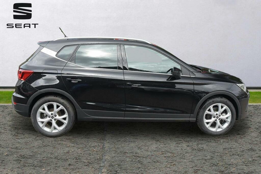 Seat Arona 1.0 Tsi Fr Suv Dsg KM75LTN Black #4