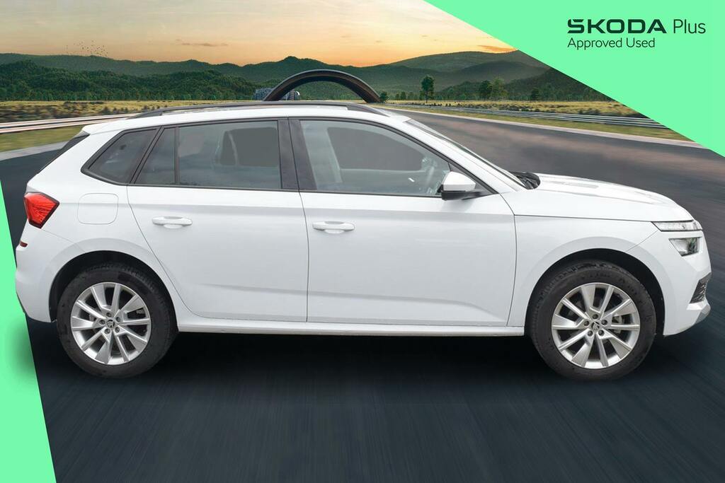 Skoda Kamiq 1.0 Tsi Se Drive Suv Dsg BP73YUD White #4