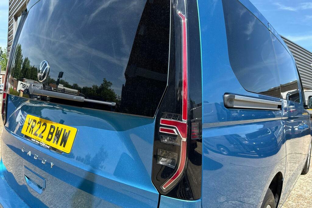 Volkswagen Caddy California Maxi California Maxi Blue #33