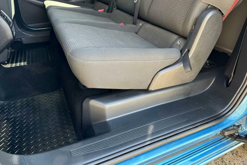 Volkswagen Caddy California Maxi California Maxi Blue #48