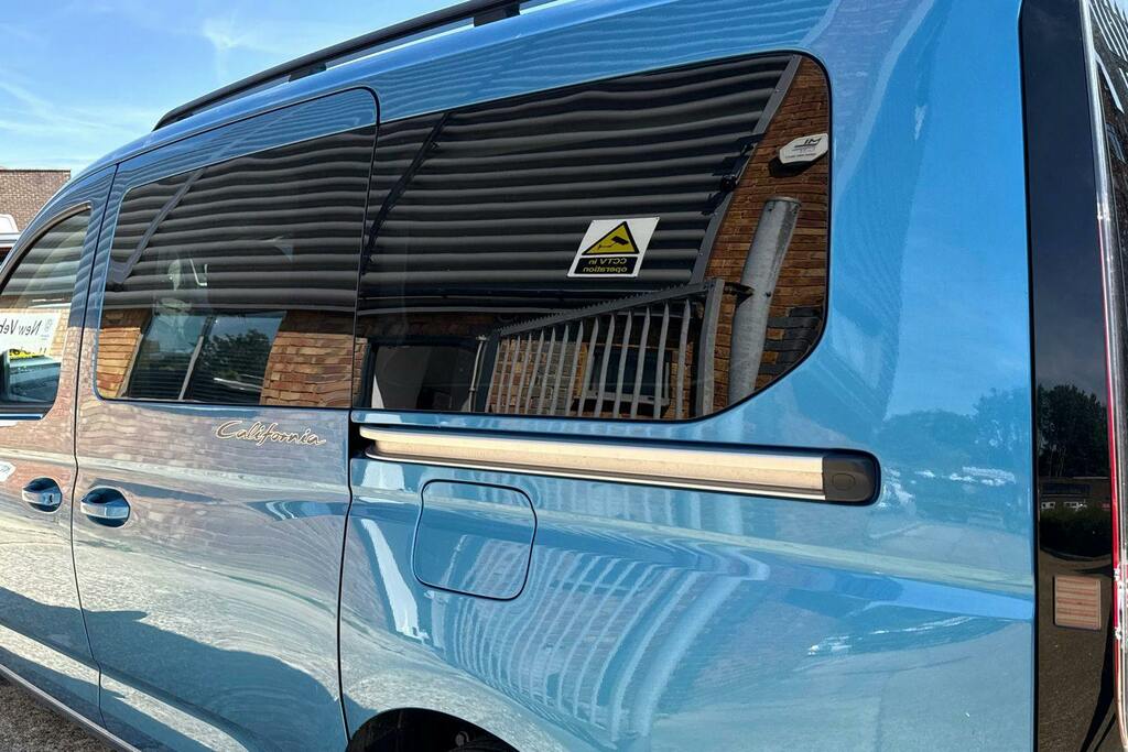 Volkswagen Caddy California Maxi California Maxi Blue #31