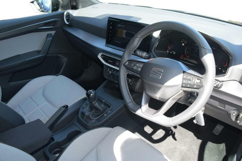 Seat Arona 1.0 Tsi Fr First Edition Suv GY75XLV Black #6