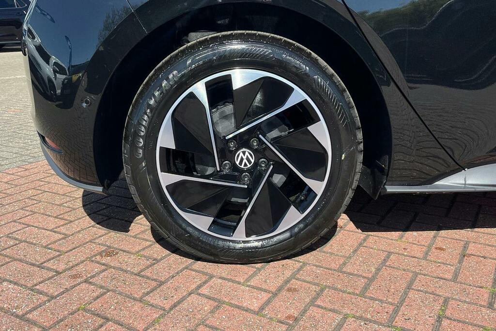 Volkswagen ID.3 Pro 59Kwh Match Hatchback GJ26OJO Black #5