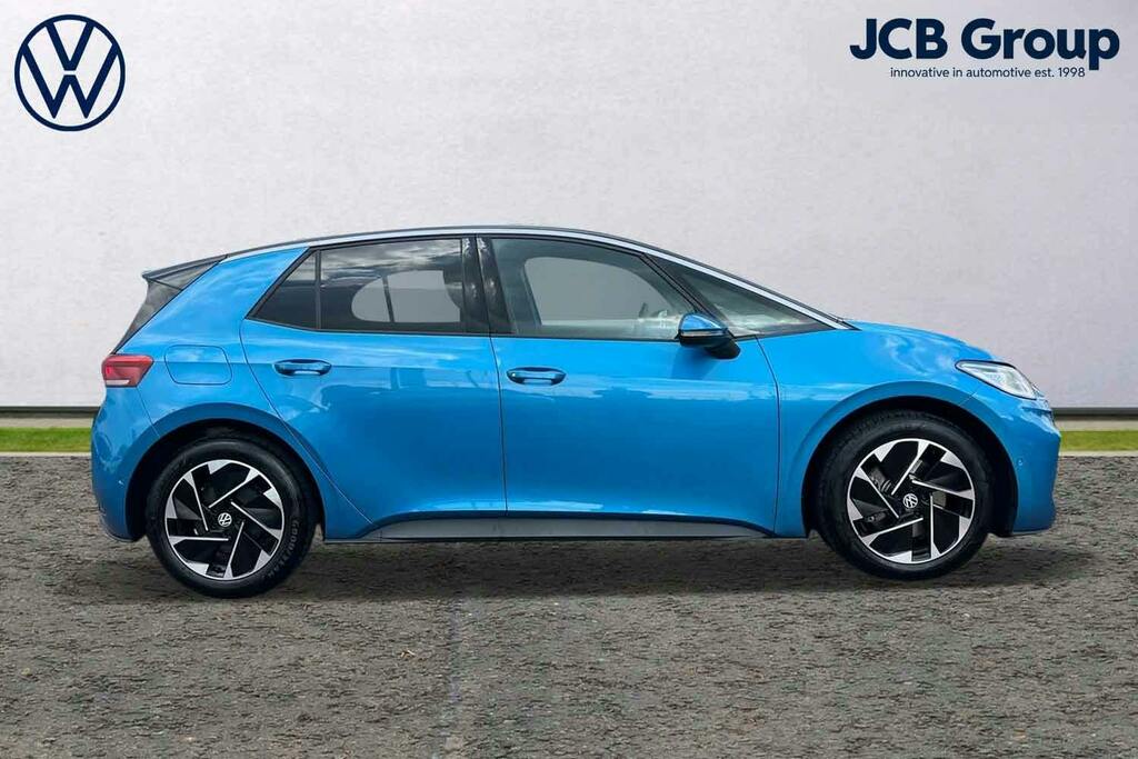 Volkswagen ID.3 Pro 59Kwh Match Hatchback GL75OLK #4