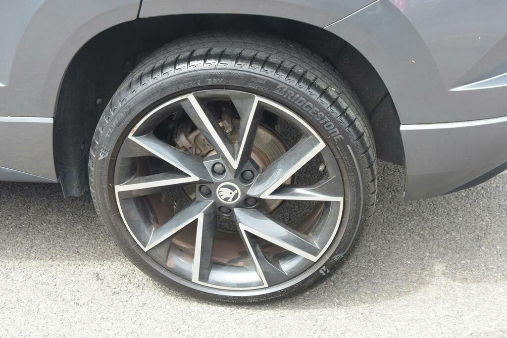 Skoda Karoq 1.5 Tsi Act Sportline Suv Dsg Grey #5