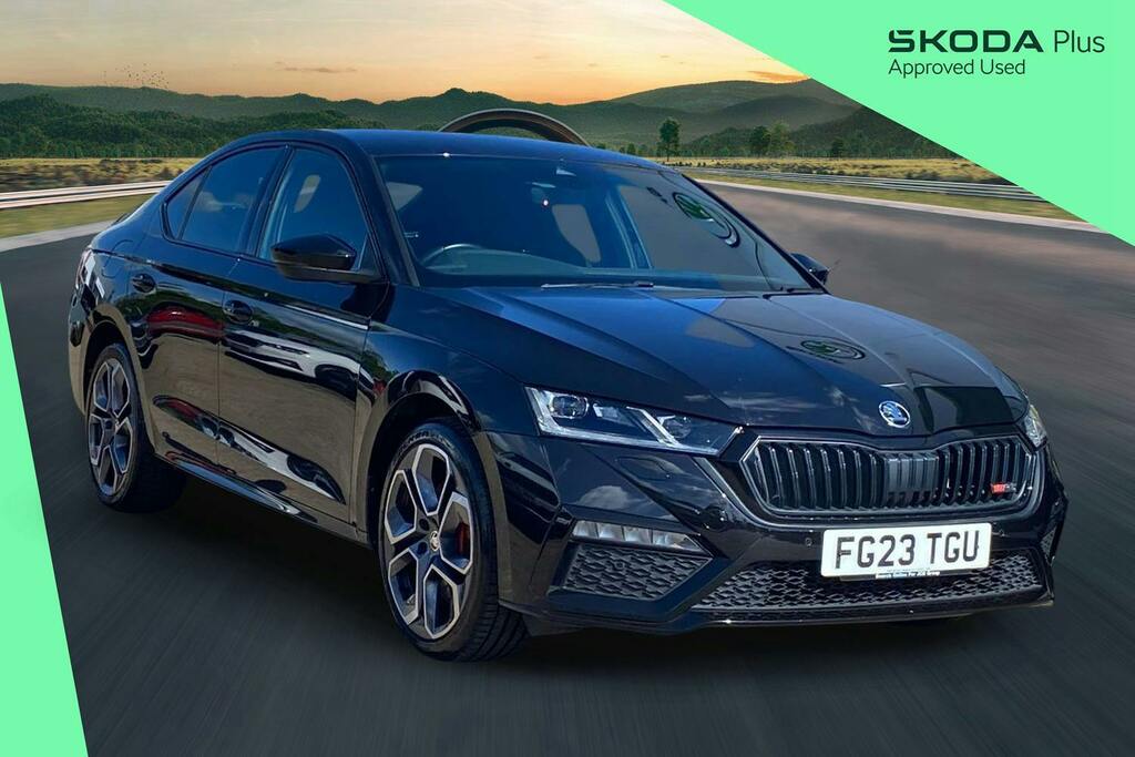 Skoda Octavia 1.4 Tsi Iv 13Kwh Vrs Hatchback Plug In Black