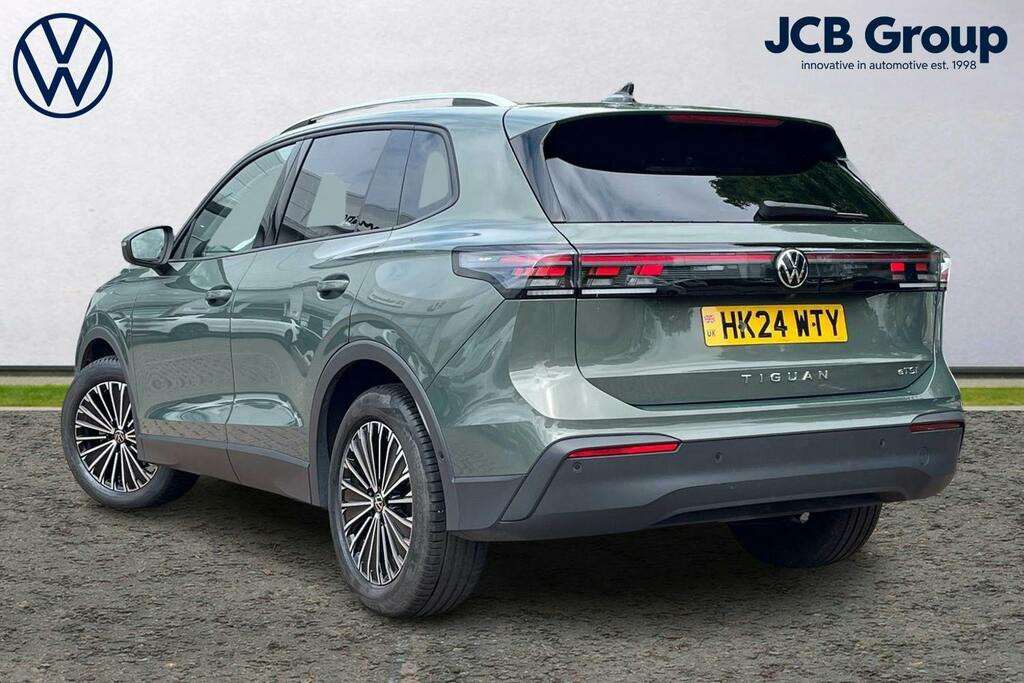 Volkswagen Tiguan 1.5 Etsi Mhev Match Suv Hybrid Dsg HK24WTY Green #3