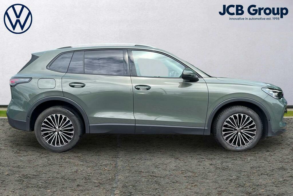 Volkswagen Tiguan 1.5 Etsi Mhev Match Suv Hybrid Dsg HK24WTY Green #4