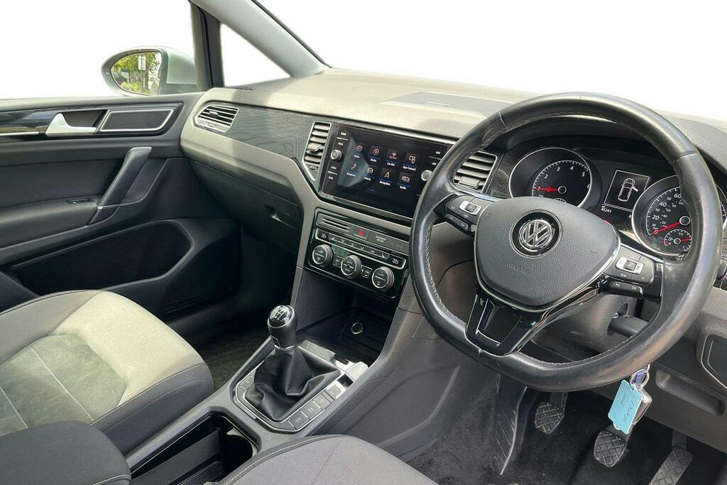 Volkswagen Golf SV 1.5 Tsi Evo Gt Mpv Silver #6