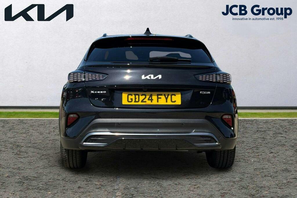 Kia Xceed 1.5 T Gdi Gt Line Suv Black #4