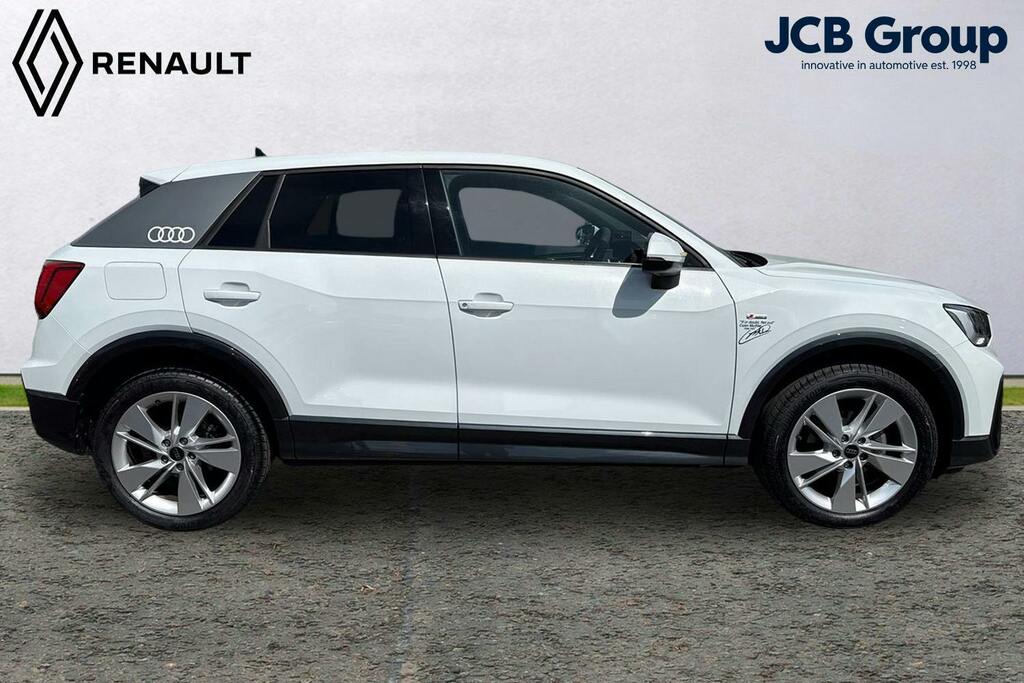 Audi Q2 1.5 Tfsi Cod 35 S Line Suv S Tronic White #4