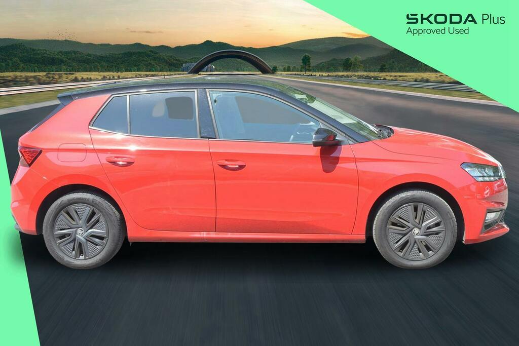 Skoda Fabia 1.5 Tsi Colour Edition Hatchback Dsg Red #4