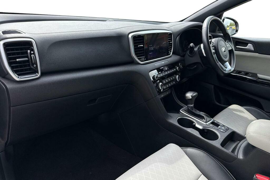 Kia Sportage 1.6 T Gdi Gt Line Suv Dct Awd HG21CTF White #2