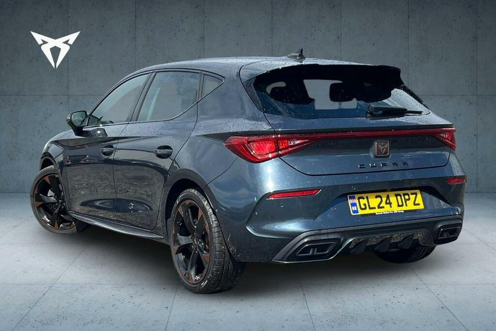 Cupra Leon 1.5 Etsi Evo V1 Design Edition Hatchback Petro GL24DPZ Grey #3