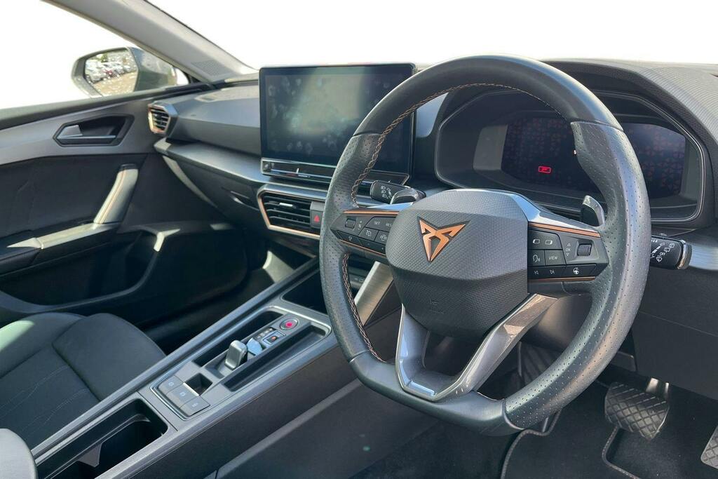 Cupra Leon 1.5 Etsi Evo V1 Design Edition Hatchback Petro GL24DPZ Grey #6