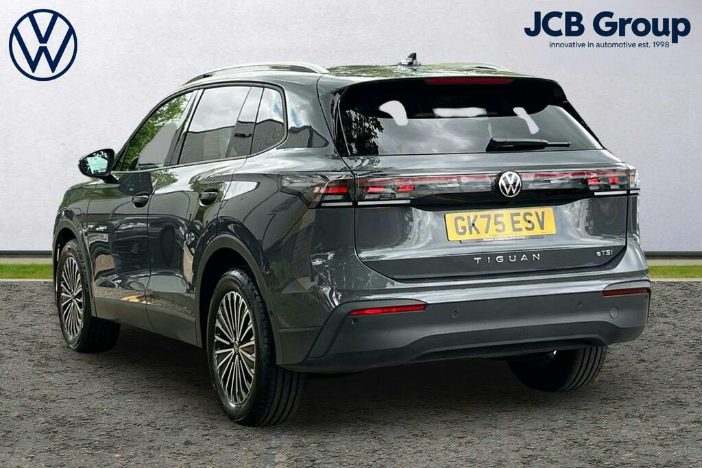Volkswagen Tiguan 1.5 Etsi Mhev Match Suv Hybrid Dsg GK75ESV Grey #3
