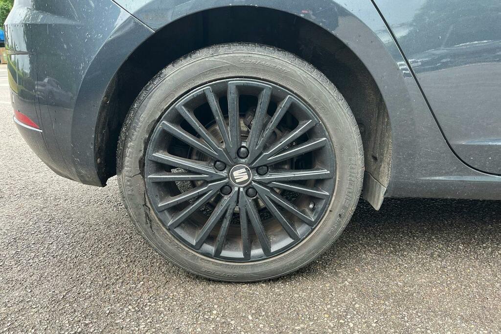 Seat Leon 2.0 Tdi Xcellence Lux Hatchback Dsg Grey #5
