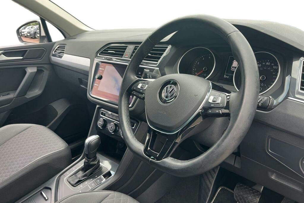 Volkswagen Tiguan 1.5 Tsi Evo Match Suv Dsg White #6
