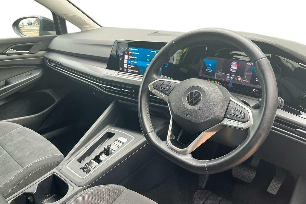 Volkswagen Golf 1.5 Etsi Mhev Style Hatchback Hybrid Ds Black #6