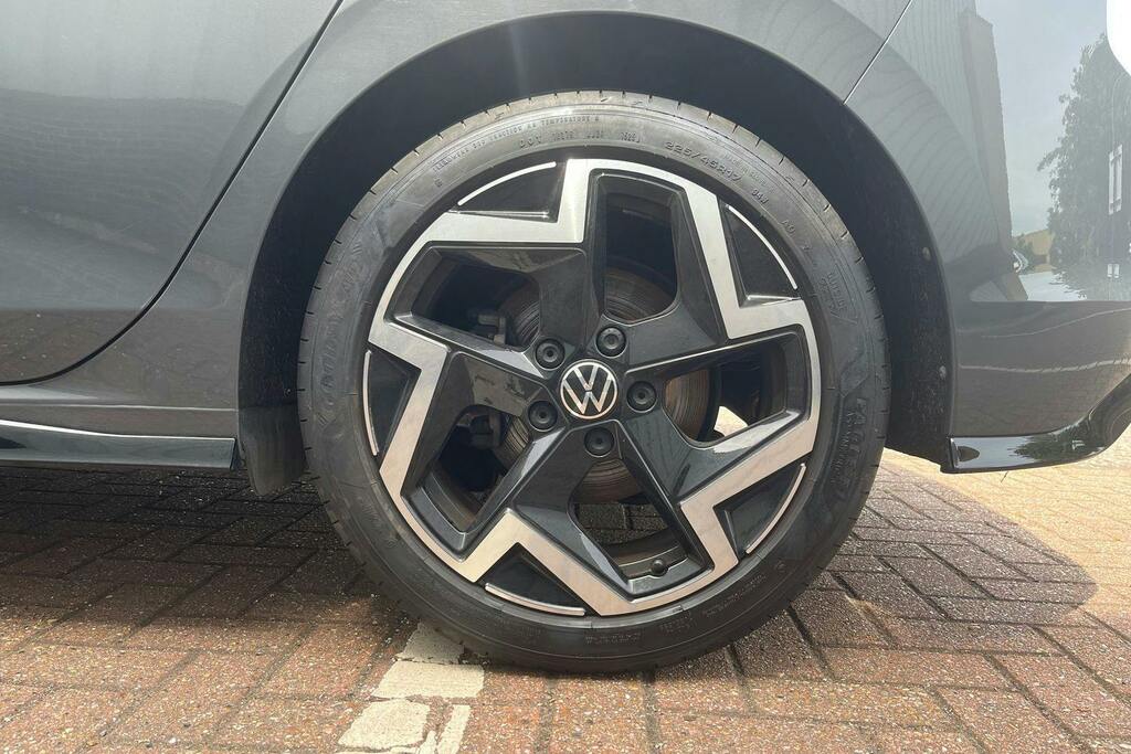 Volkswagen Golf 1.5 Tsi R-line Hatchback GL25PXT Grey #5