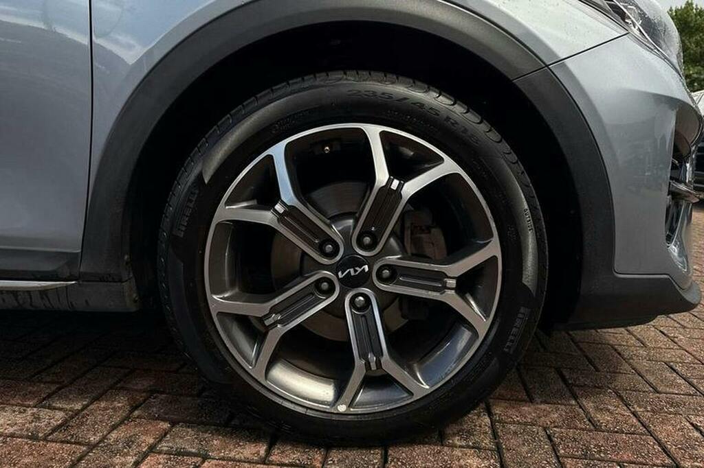 Kia Xceed 1.5 T Gdi 3 Suv YC71WSW Silver #5