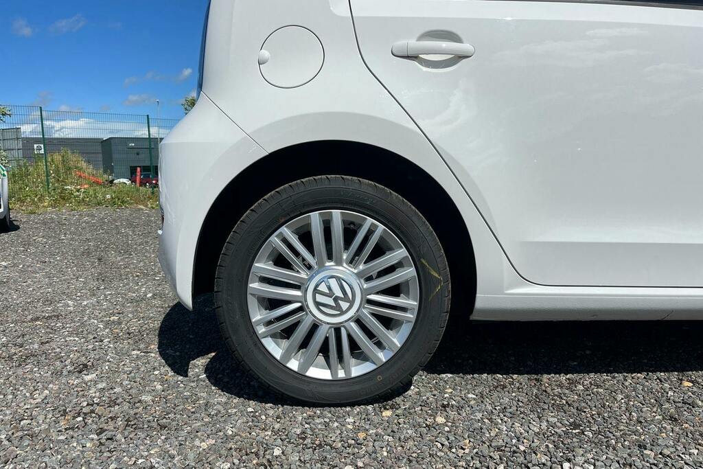Volkswagen Up 1.0 Move Up Hatchback White #5