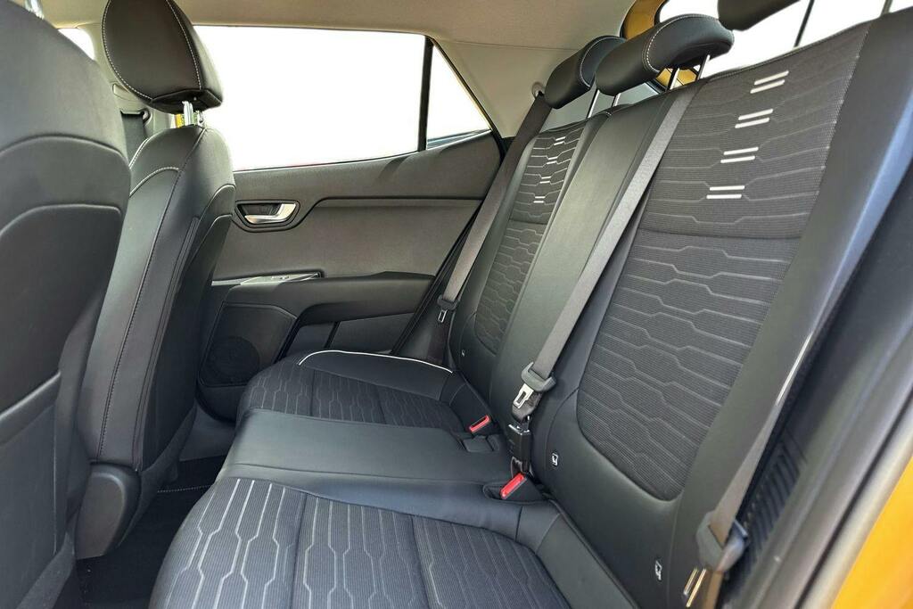 Kia Stonic 1.0 T Gdi Mhev Gt Line S Suv Hybrid Dct Yellow #5
