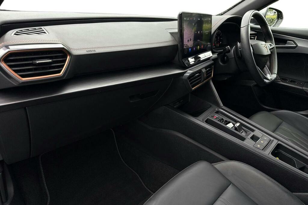 Cupra Formentor 1.5 Tsi V2 Suv Dsg Black #2
