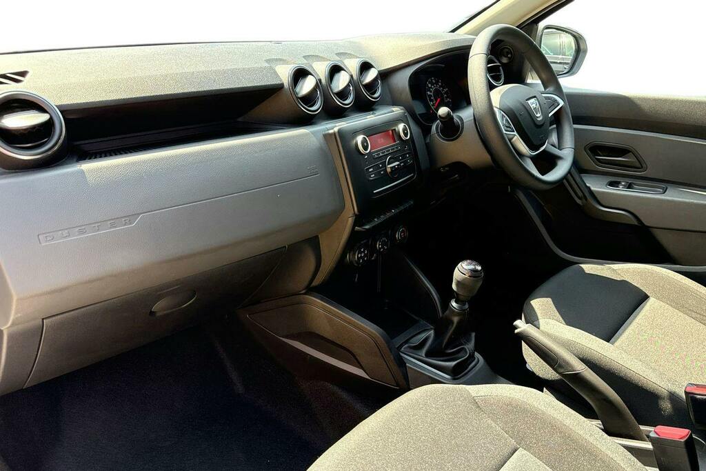 Dacia Duster 1.0 Tce Essential Suv Bi Fuel White #2
