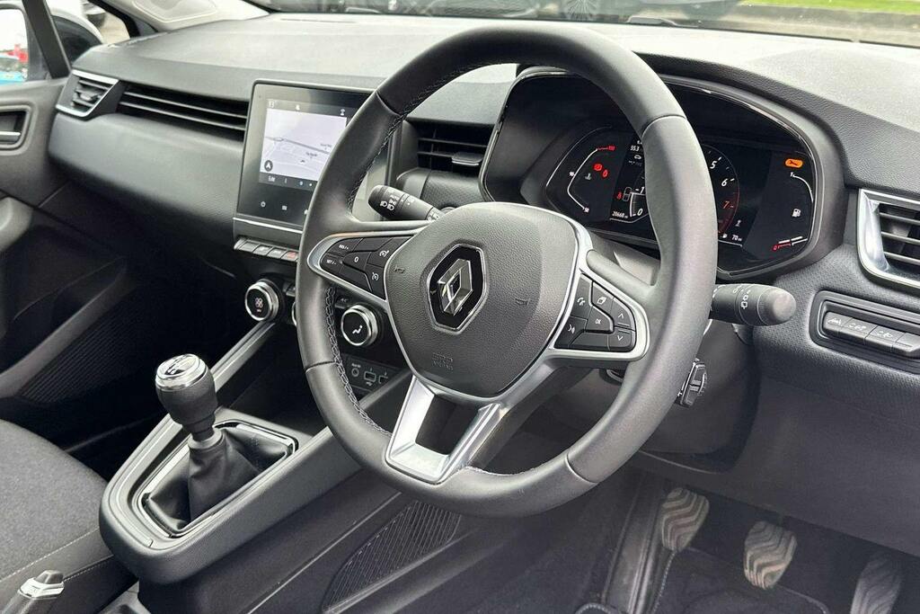 Renault Clio 1.0 Tce Evolution Hatchback White #6
