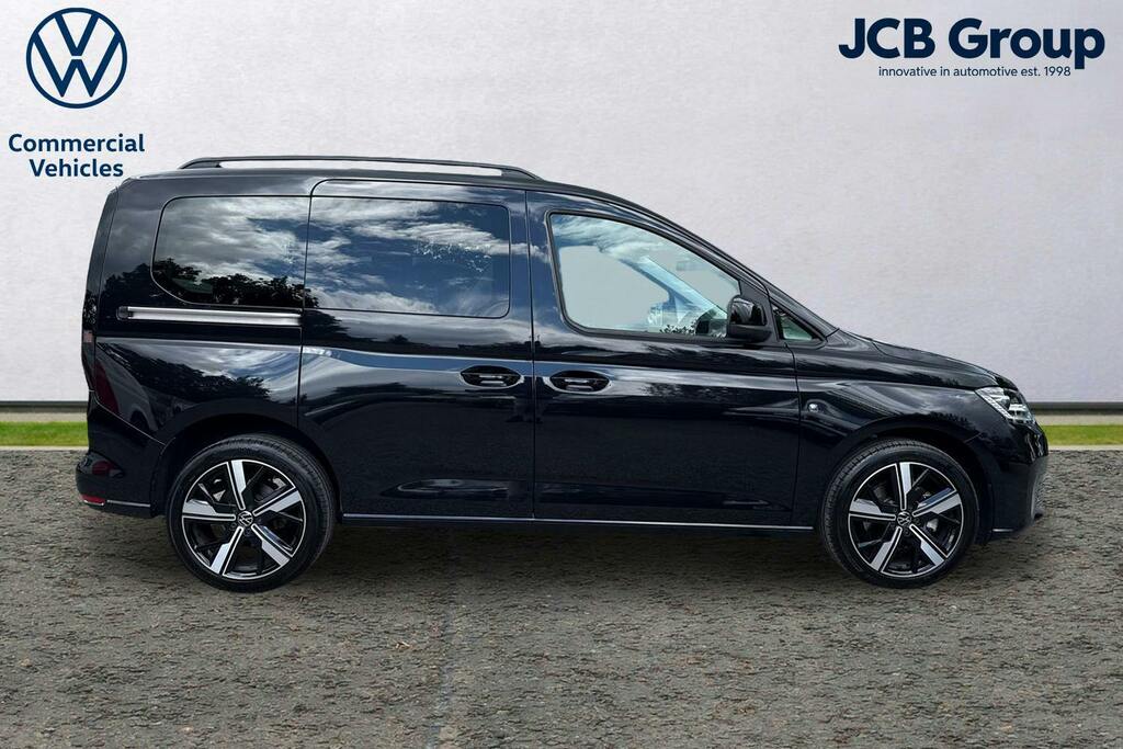 Volkswagen Caddy Life 2.0 Tdi Life Mpv Dsg Black #4