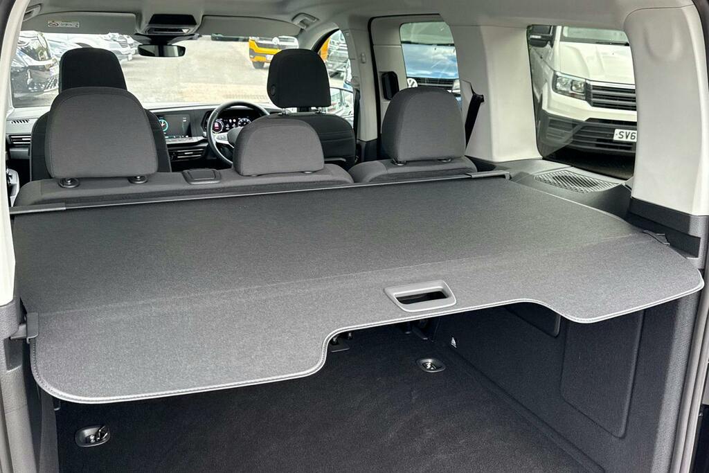 Volkswagen Caddy Life 2.0 Tdi 122 Life Dsg Tech Pack Black #35