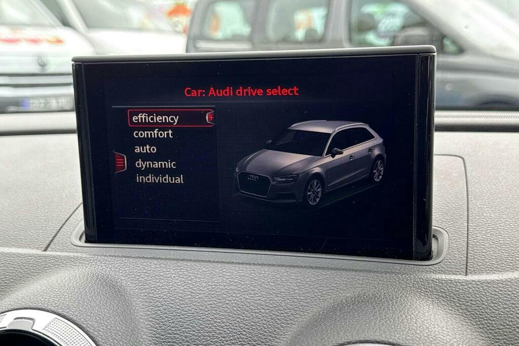 Audi S3 2L Null Blue #18
