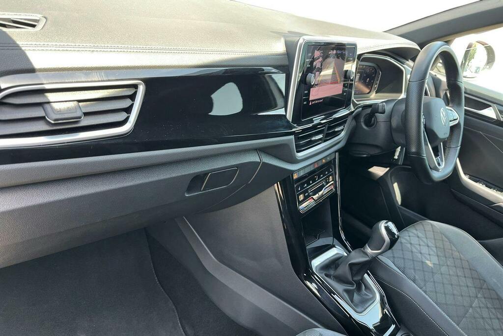 Volkswagen T-Roc 1.5 Tsi R-line Suv KR22LSX White #2