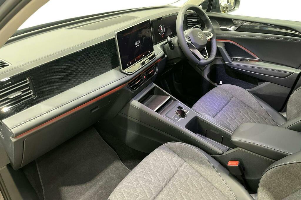 Volkswagen Tiguan 1.5 Etsi Mhev Match Suv Hybrid Dsg Grey #2