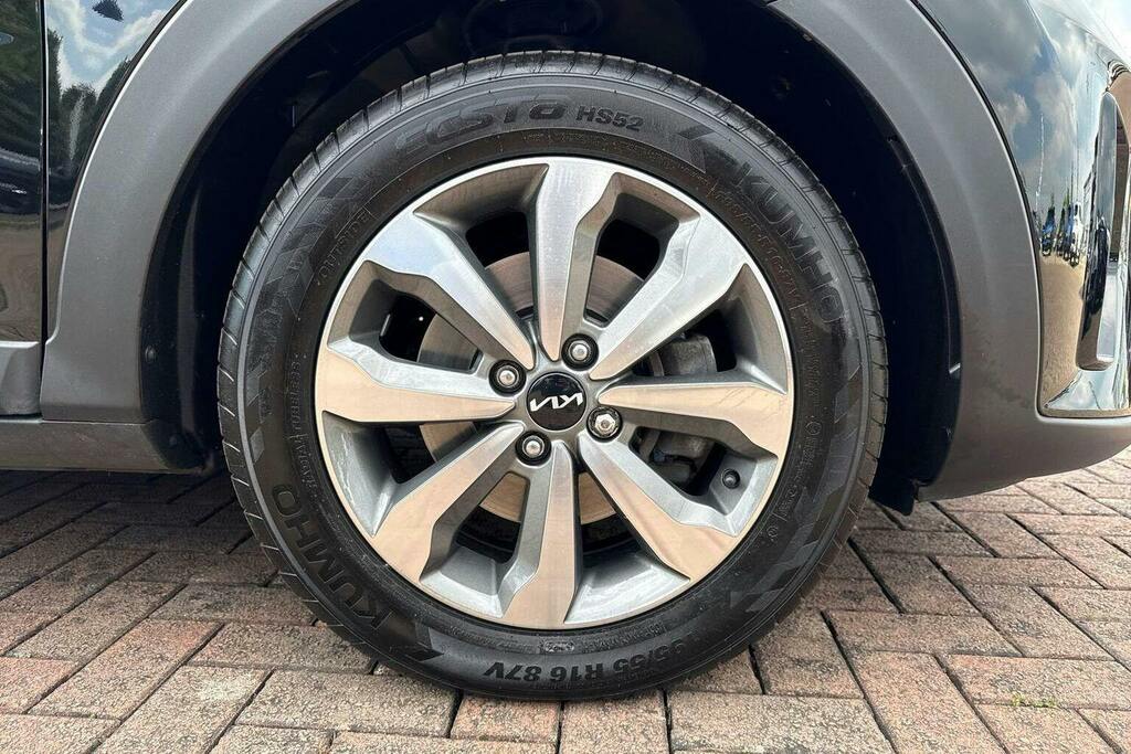 Kia Stonic 1.0 T-gdi 2 Suv Dct Black #5