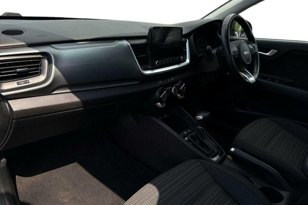 Kia Stonic 1.0 T-gdi 2 Suv Dct Black #2