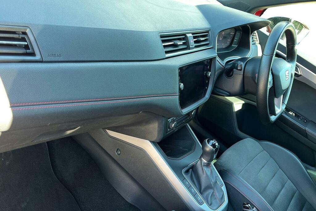 Seat Arona 1.0 Tsi Fr Sport Suv Red #2