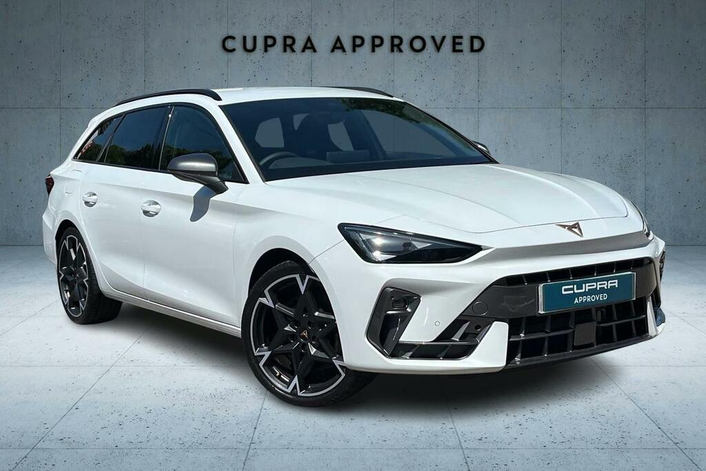 Cupra Leon 1.5 Ehybrid 25.8Kwh Vz1 Estate Plug In White