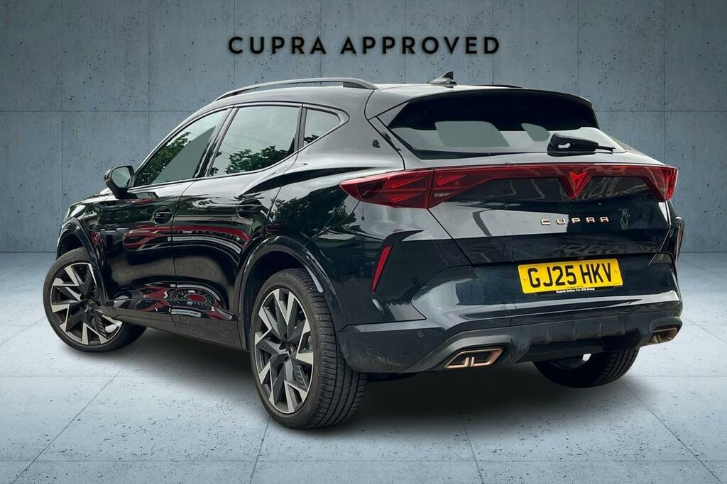Cupra Formentor 1.5 Ehybrid 25.8Kwh Vz1 Suv Plug In Hyb Black #3
