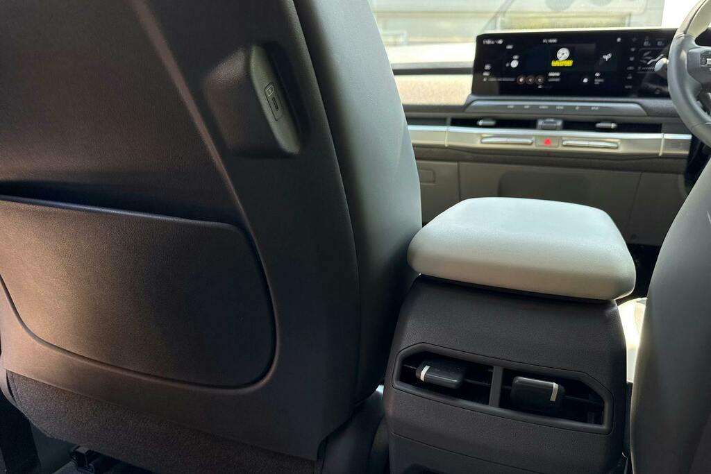 Kia EV3 81.4Kwh Gt-line S Suv 201 Bhp Grey #37