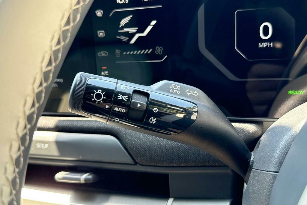 Kia EV3 81.4Kwh Gt-line S Suv 201 Bhp Grey #36