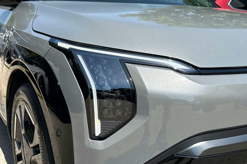Kia EV3 81.4Kwh Gt-line S Suv 201 Bhp Grey #25