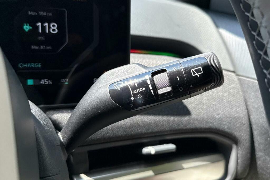 Kia EV3 81.4Kwh Gt-line S Suv 201 Bhp Grey #35